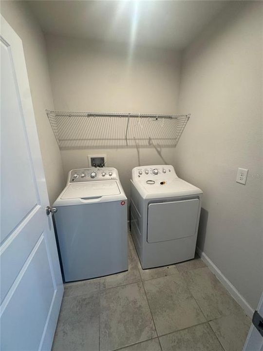 В аренду: $2,000 (3 спален, 2 ванн, 1312 Квадратных фут)