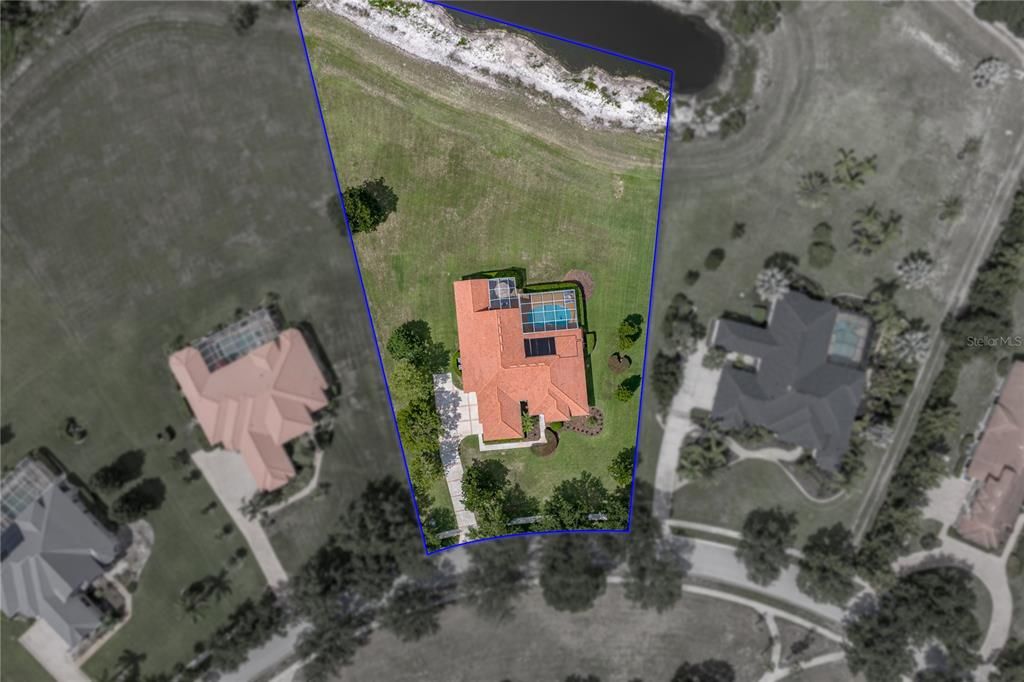 En Venta: $1,250,000 (4 camas, 3 baños, 3677 Pies cuadrados)
