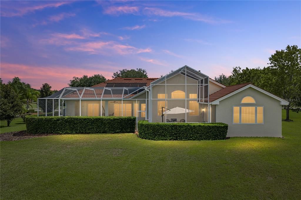 En Venta: $1,250,000 (4 camas, 3 baños, 3677 Pies cuadrados)