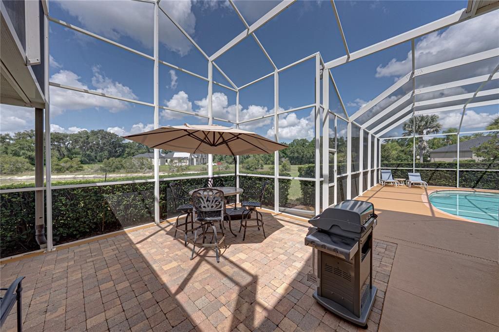 En Venta: $1,250,000 (4 camas, 3 baños, 3677 Pies cuadrados)