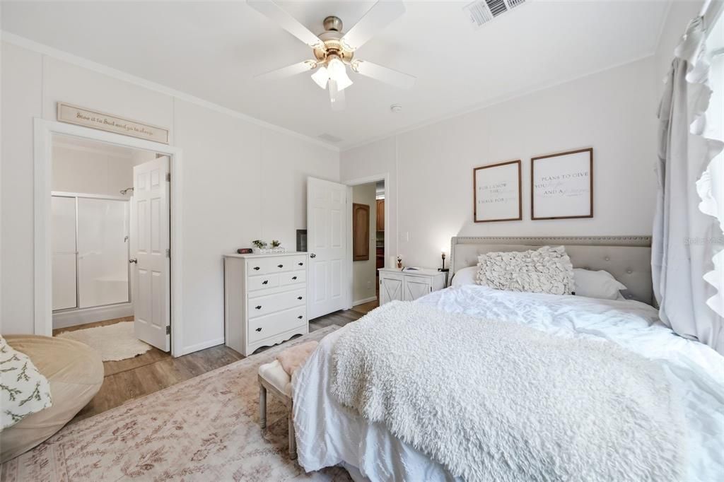 En Venta: $224,900 (3 camas, 2 baños, 1373 Pies cuadrados)