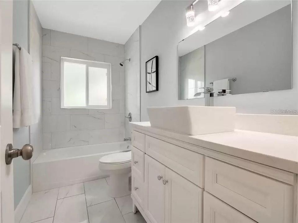В аренду: $2,700 (3 спален, 1 ванн, 1247 Квадратных фут)