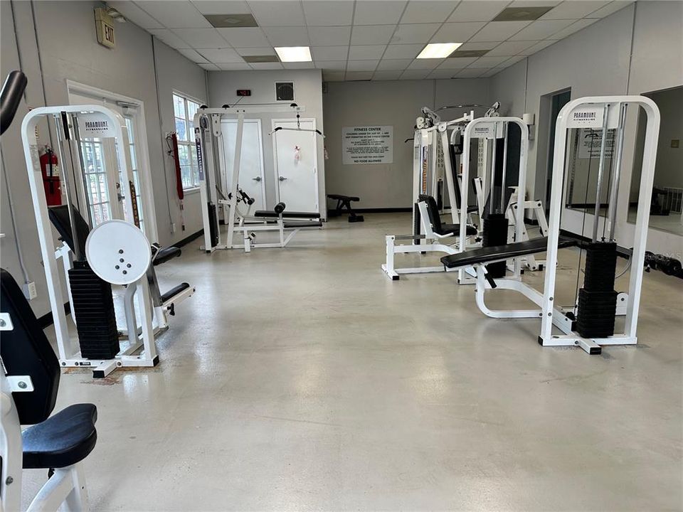 В аренду: $1,750 (2 спален, 1 ванн, 1285 Квадратных фут)