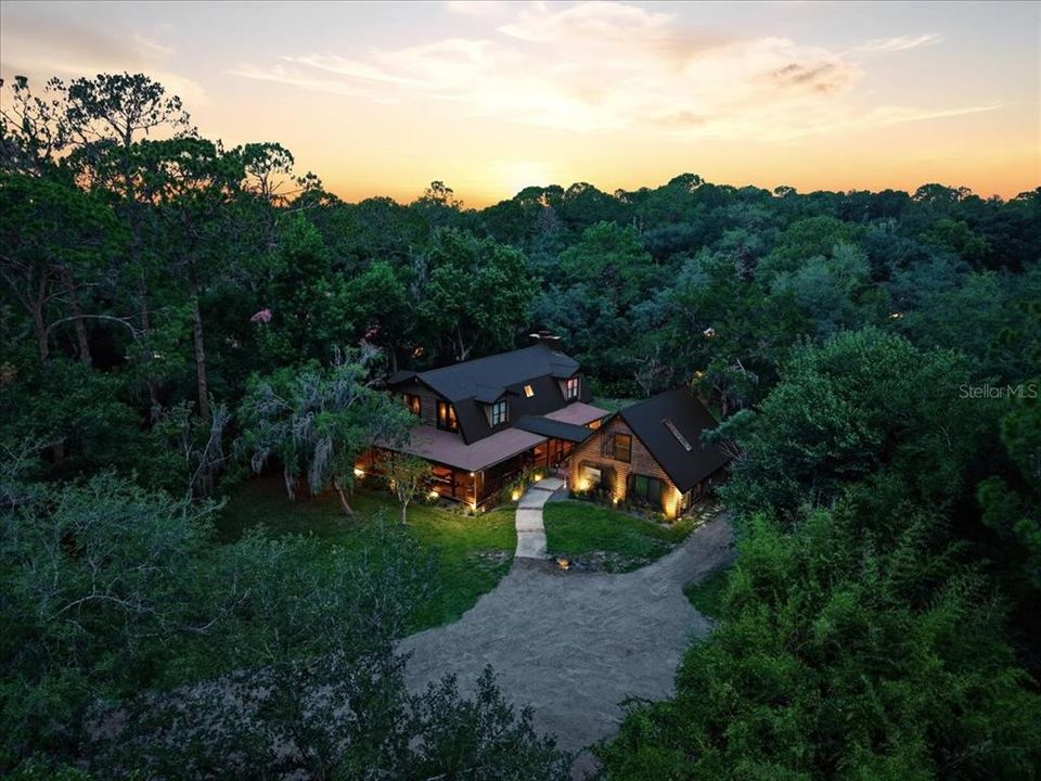 En Venta: $874,900 (6 camas, 3 baños, 2962 Pies cuadrados)