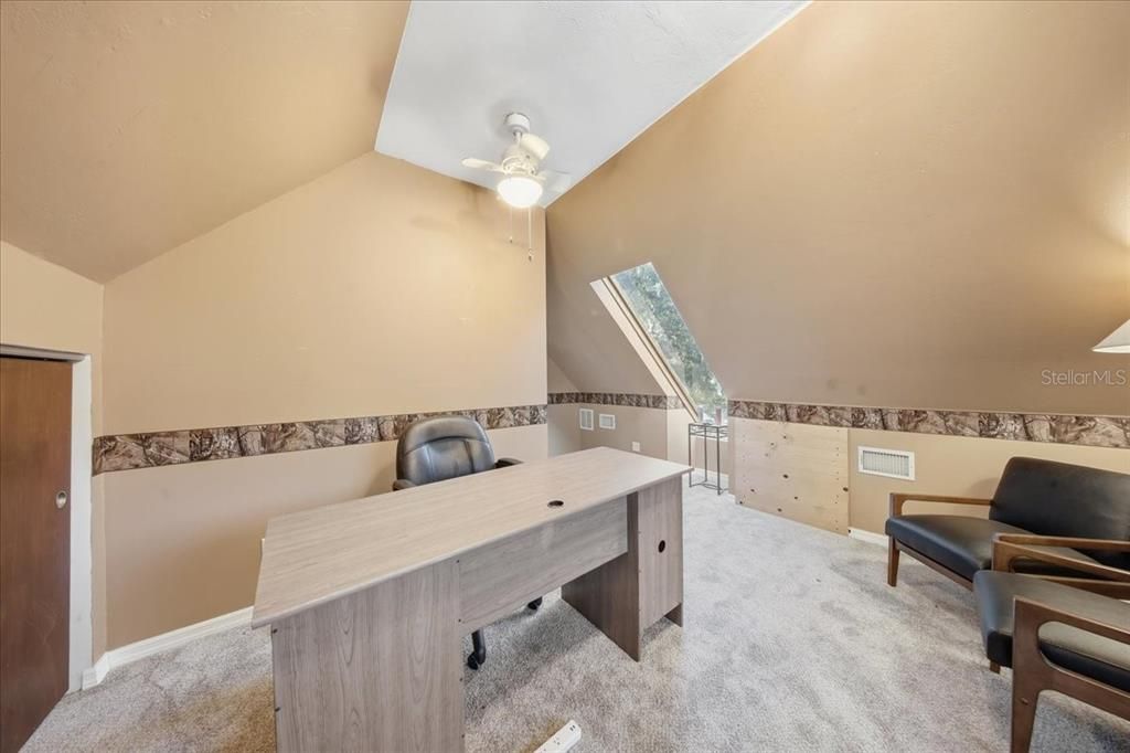 En Venta: $874,900 (6 camas, 3 baños, 2962 Pies cuadrados)
