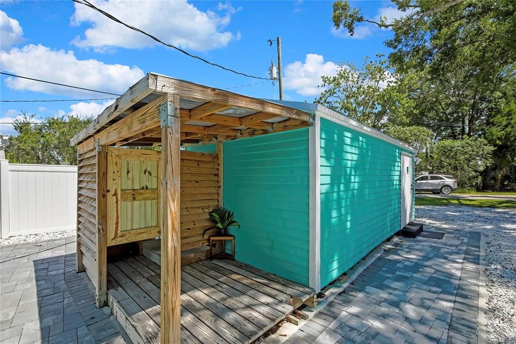 На продажу: $899,000 (2 спален, 1 ванн, 1008 Квадратных фут)