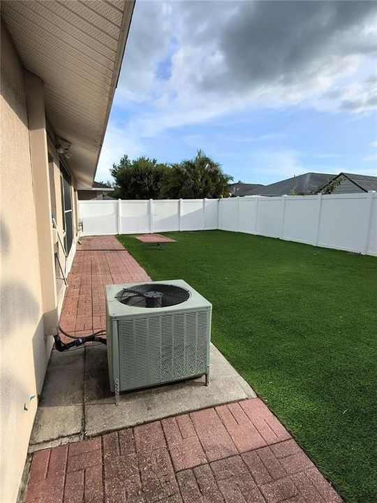 For Sale: $314,900 (3 beds, 2 baths, 1453 Square Feet)