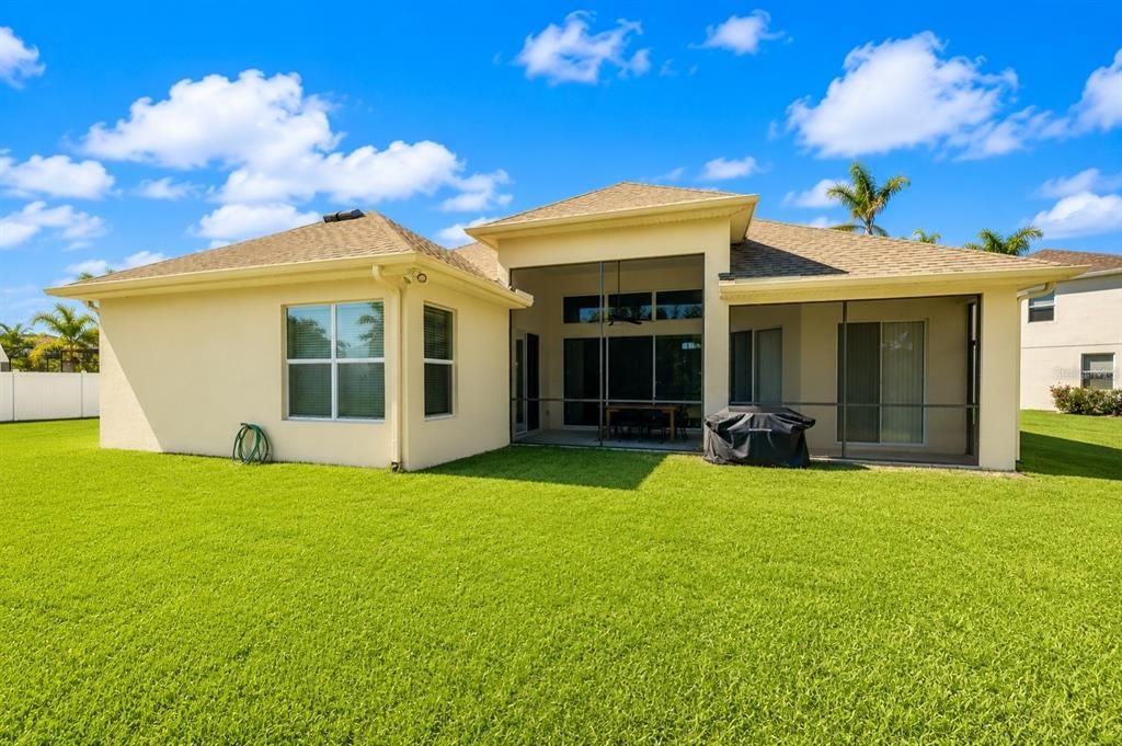 На продажу: $599,900 (4 спален, 3 ванн, 2828 Квадратных фут)