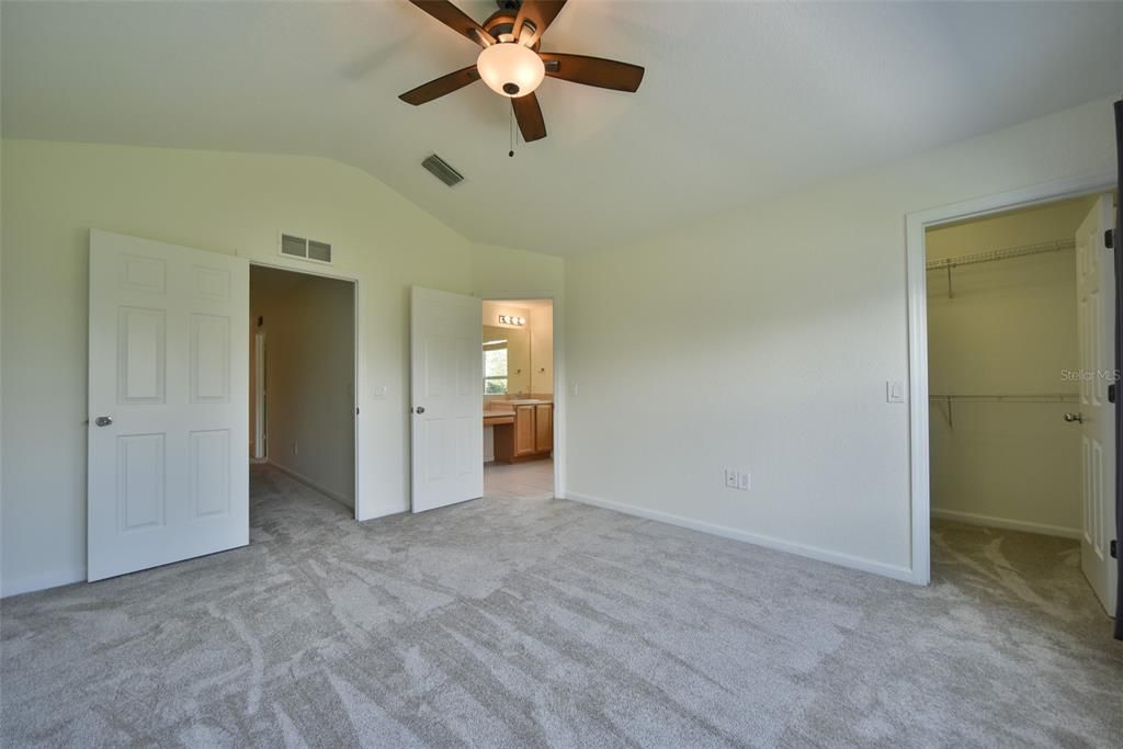 For Sale: $214,000 (3 beds, 2 baths, 1542 Square Feet)