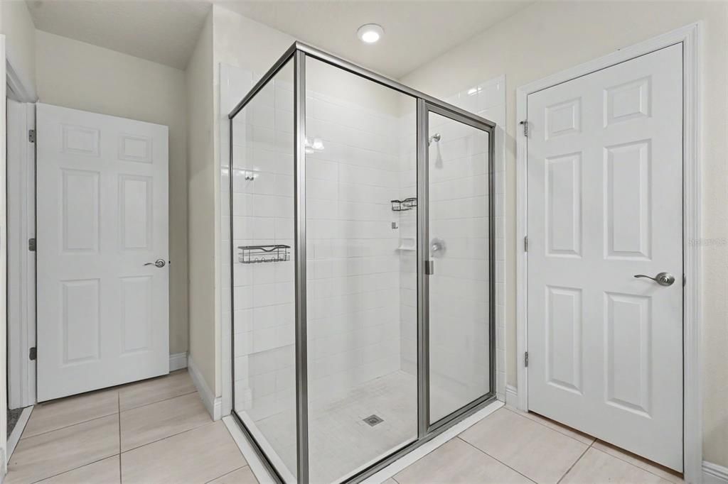 На продажу: $365,000 (3 спален, 2 ванн, 1752 Квадратных фут)