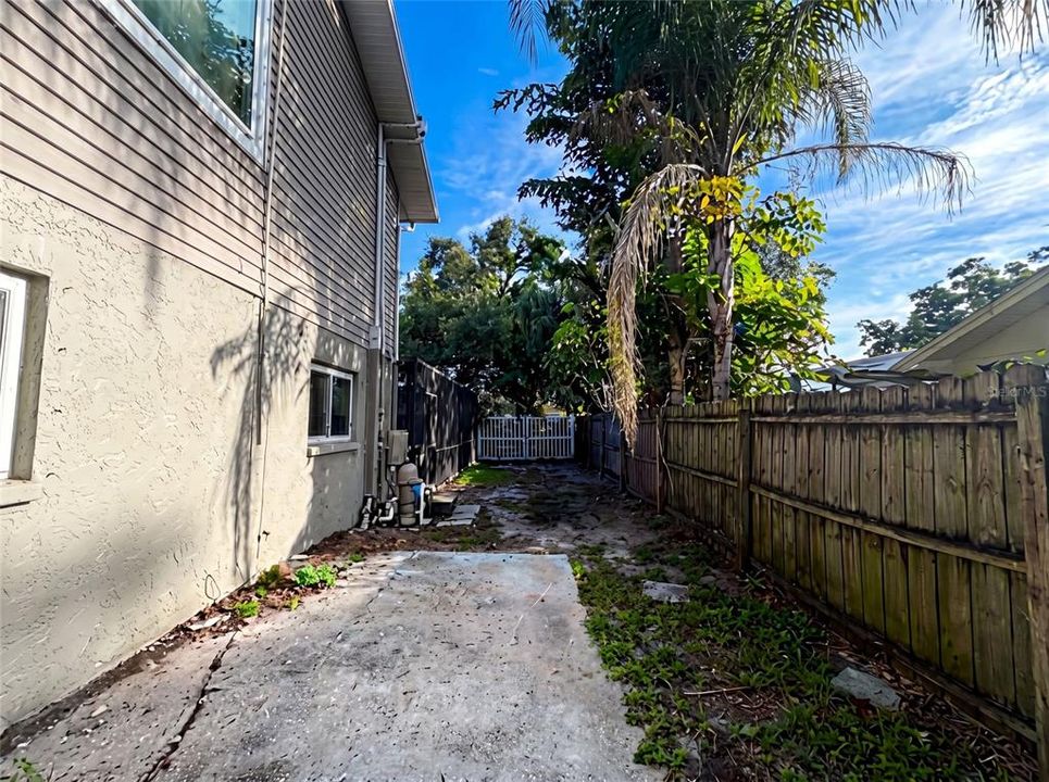 En Venta: $760,000 (5 camas, 3 baños, 3221 Pies cuadrados)