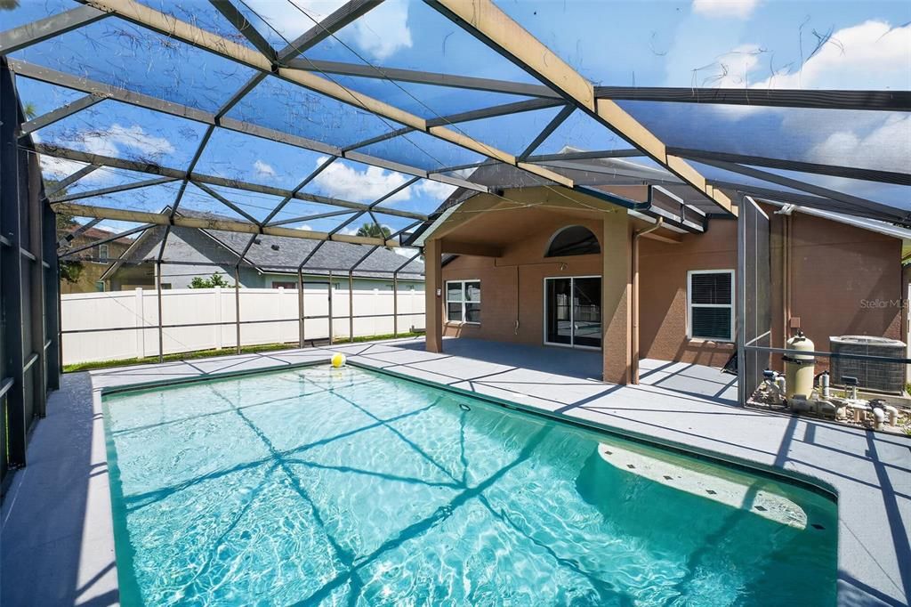 For Sale: $495,000 (3 beds, 2 baths, 1728 Square Feet)