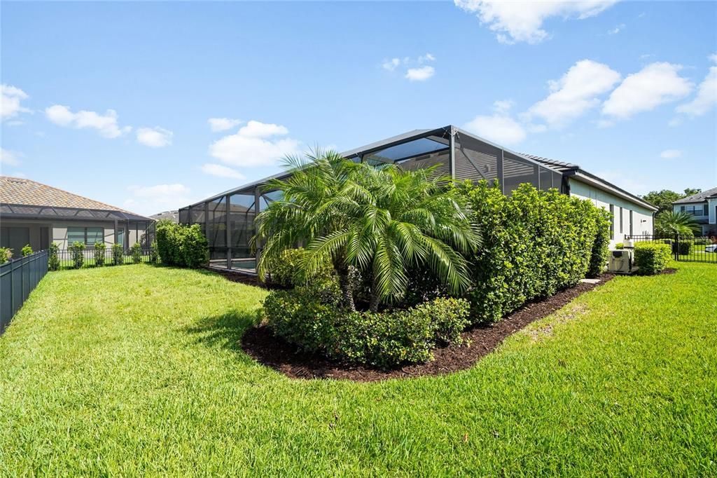 En Venta: $925,000 (3 camas, 3 baños, 2650 Pies cuadrados)