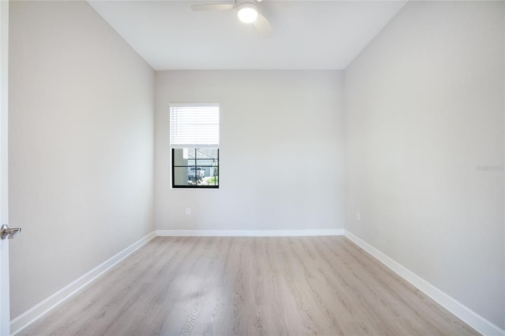 En Venta: $925,000 (3 camas, 3 baños, 2650 Pies cuadrados)