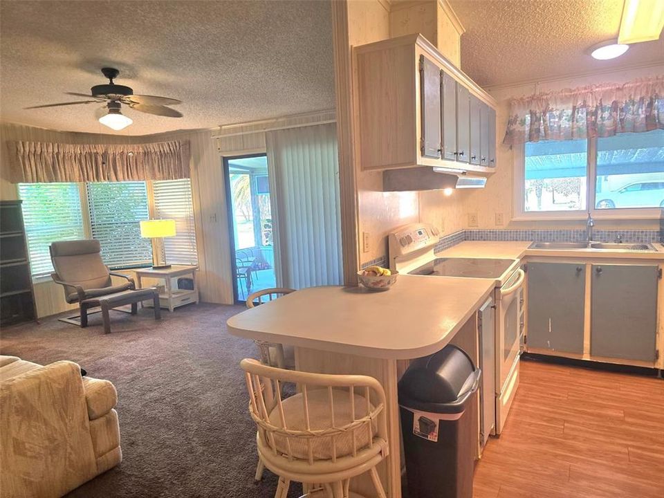 En Venta: $127,000 (2 camas, 2 baños, 864 Pies cuadrados)