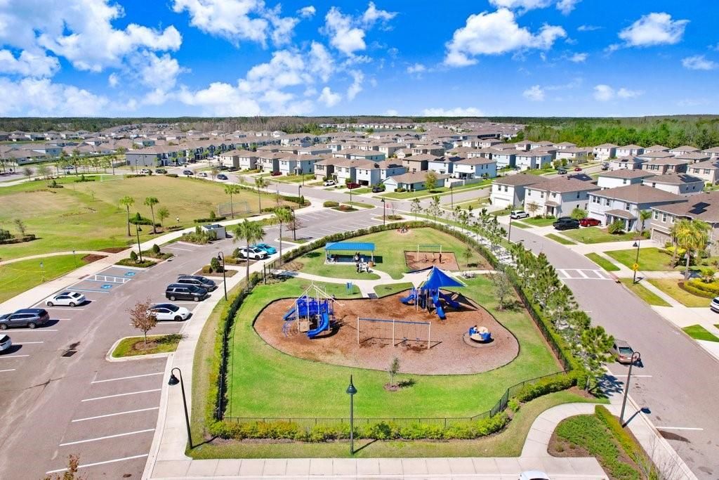 For Rent: $2,950 (4 beds, 2 baths, 2260 Square Feet)