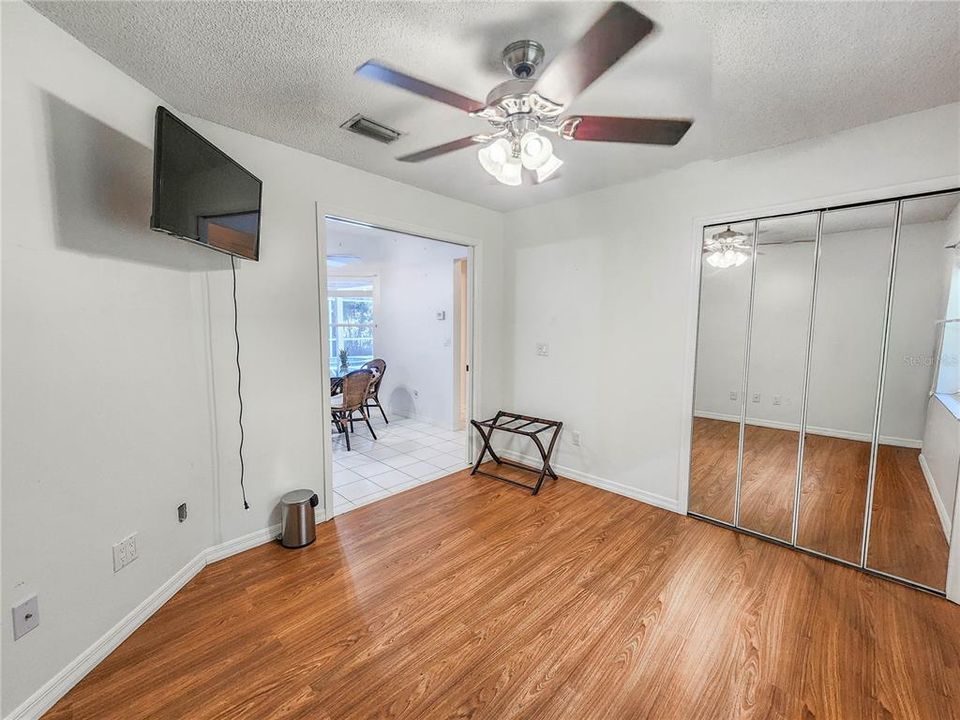 En Venta: $464,900 (3 camas, 2 baños, 1535 Pies cuadrados)