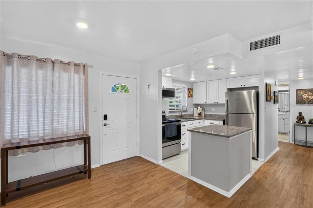 En Venta: $99,000 (2 camas, 1 baños, 744 Pies cuadrados)