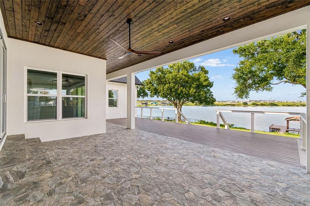 For Sale: $1,249,900 (5 beds, 5 baths, 3688 Square Feet)