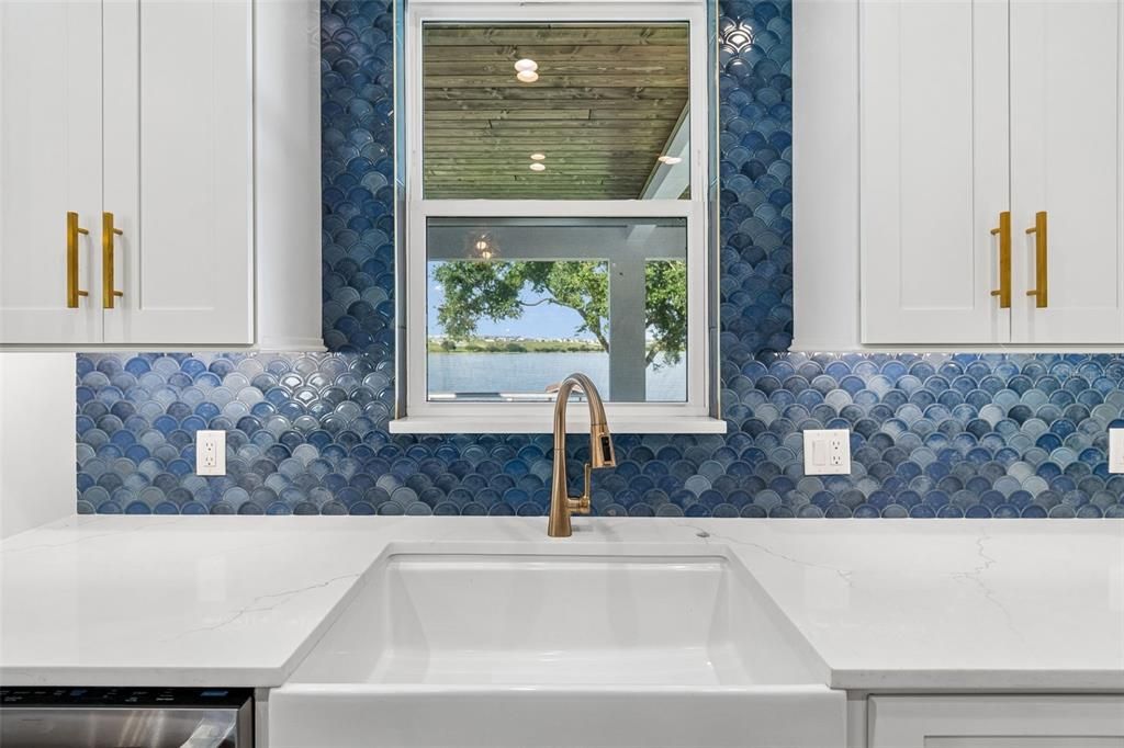 For Sale: $1,249,900 (5 beds, 5 baths, 3688 Square Feet)