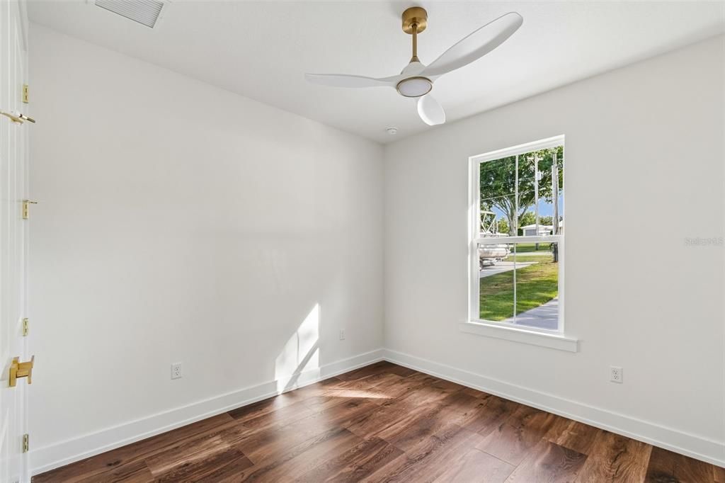 For Sale: $1,249,900 (5 beds, 5 baths, 3688 Square Feet)