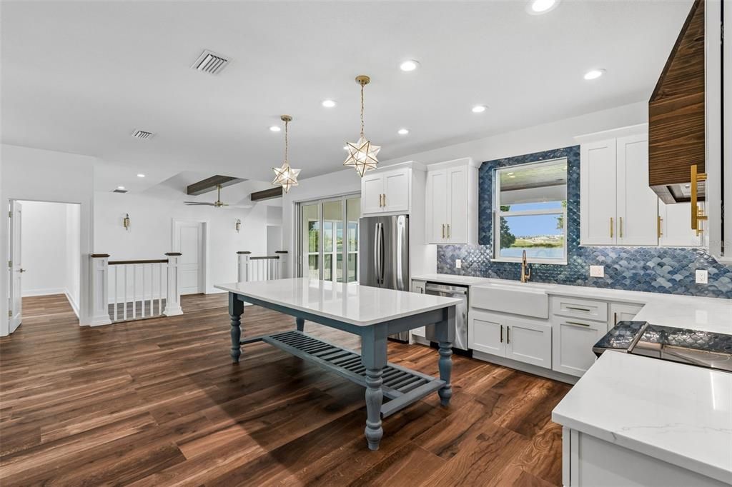 For Sale: $1,249,900 (5 beds, 5 baths, 3688 Square Feet)