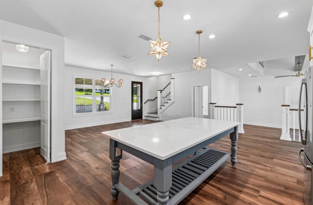 For Sale: $1,249,900 (5 beds, 5 baths, 3688 Square Feet)