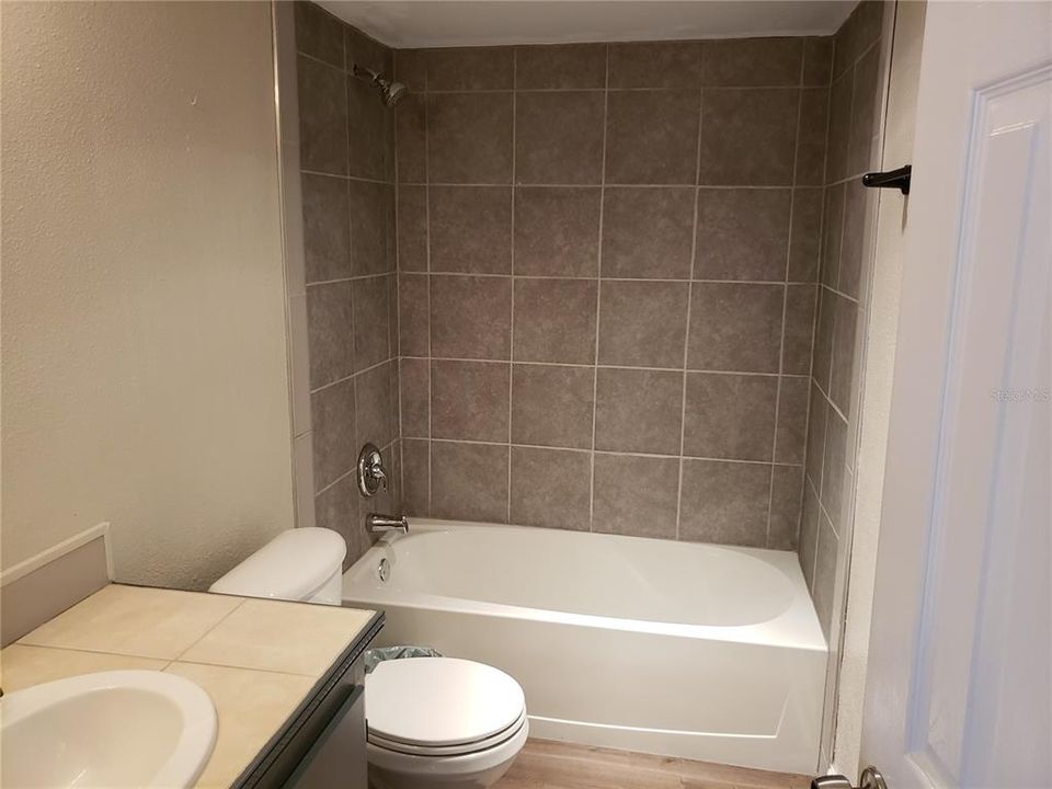 В аренду: $2,295 (4 спален, 3 ванн, 1814 Квадратных фут)
