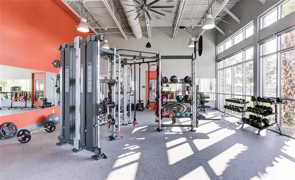For Rent: $2,300 (1 beds, 1 baths, 890 Square Feet)