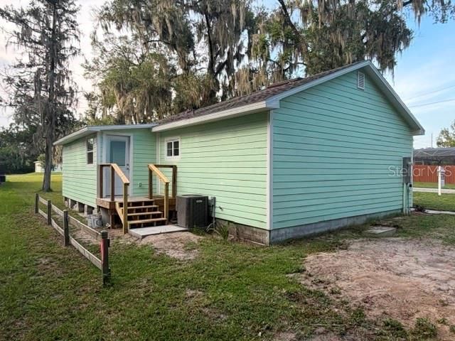 En Venta: $255,000 (3 camas, 2 baños, 1050 Pies cuadrados)