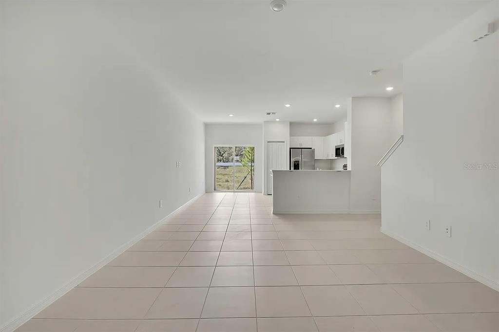 В аренду: $1,950 (3 спален, 2 ванн, 1634 Квадратных фут)