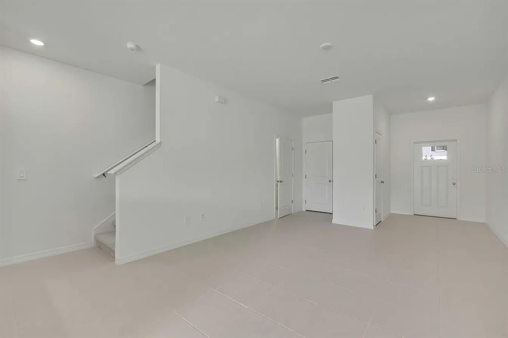 В аренду: $1,950 (3 спален, 2 ванн, 1634 Квадратных фут)