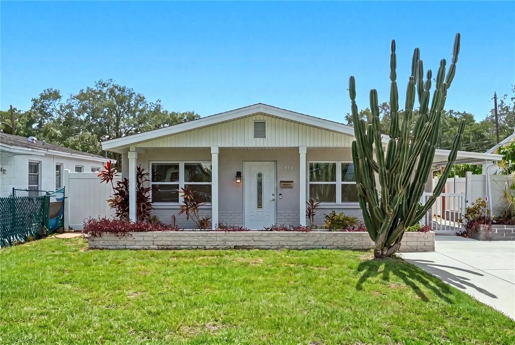 En Venta: $389,500 (3 camas, 2 baños, 1052 Pies cuadrados)