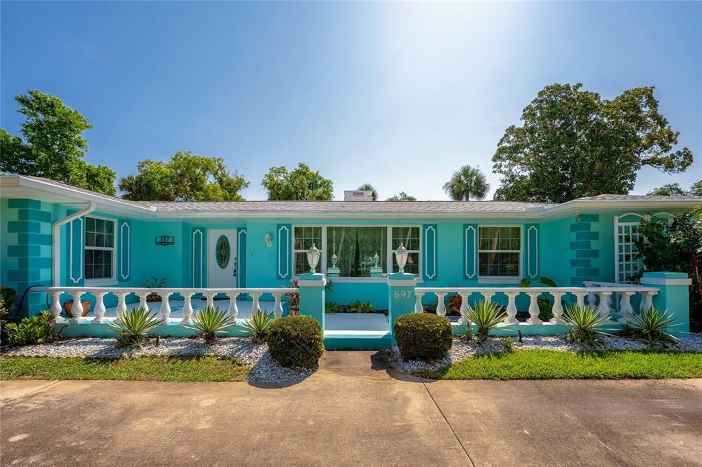 En Venta: $899,900 (3 camas, 3 baños, 2665 Pies cuadrados)