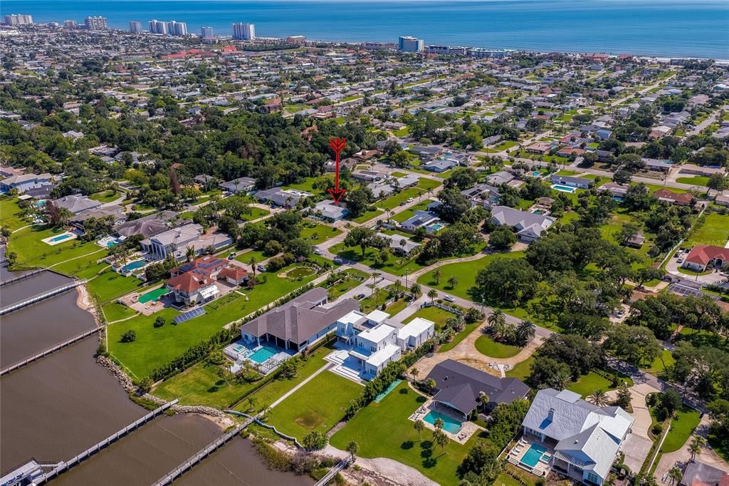 En Venta: $899,900 (3 camas, 3 baños, 2665 Pies cuadrados)