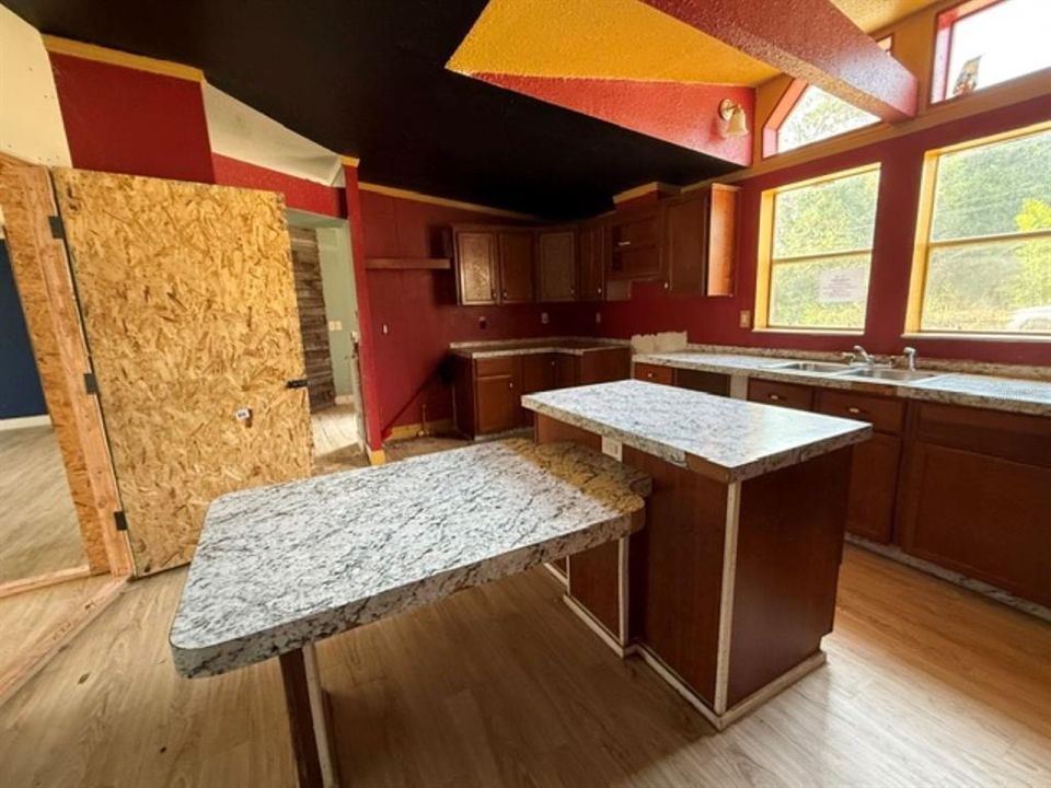 For Sale: $71,000 (3 beds, 2 baths, 1824 Square Feet)