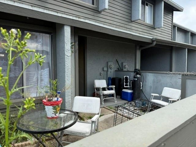 На продажу: $160,000 (2 спален, 2 ванн, 1316 Квадратных фут)