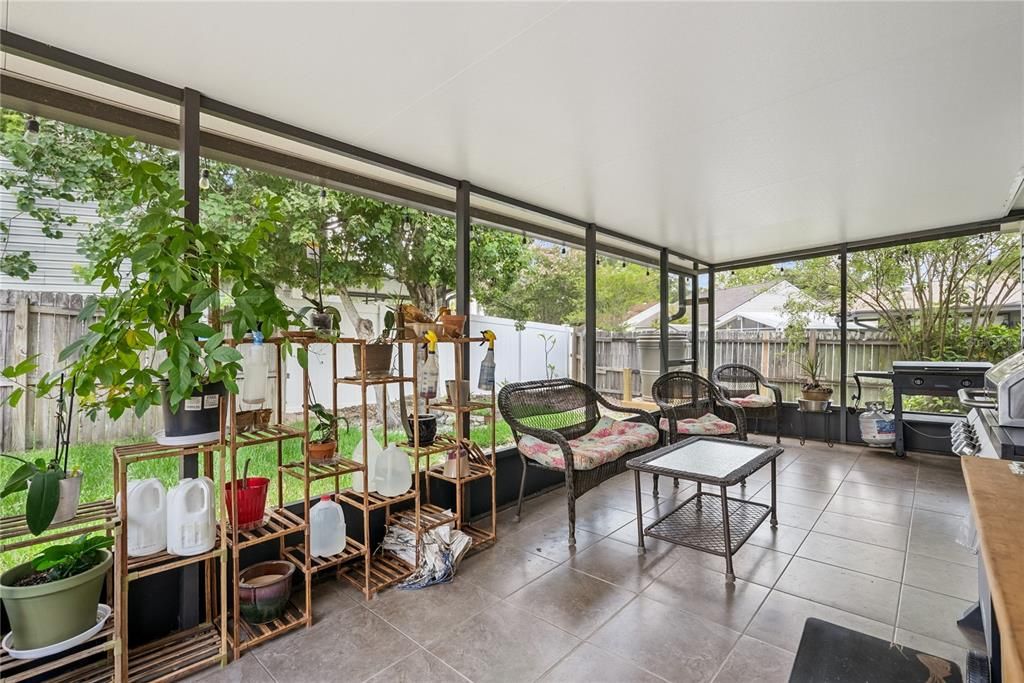 For Sale: $409,000 (3 beds, 2 baths, 1396 Square Feet)