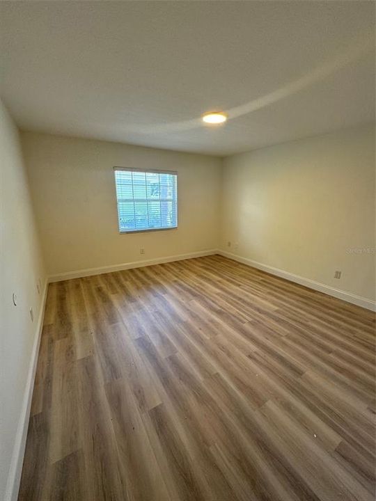 В аренду: $1,700 (2 спален, 2 ванн, 1058 Квадратных фут)