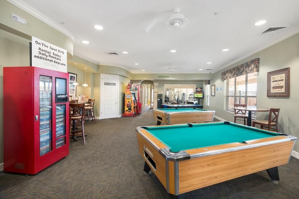 Active With Contract: $384,900 (3 beds, 2 baths, 1247 Square Feet)