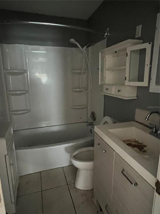 На продажу: $299,000 (3 спален, 1 ванн, 1287 Квадратных фут)