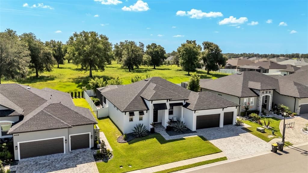 На продажу: $800,000 (4 спален, 3 ванн, 2621 Квадратных фут)