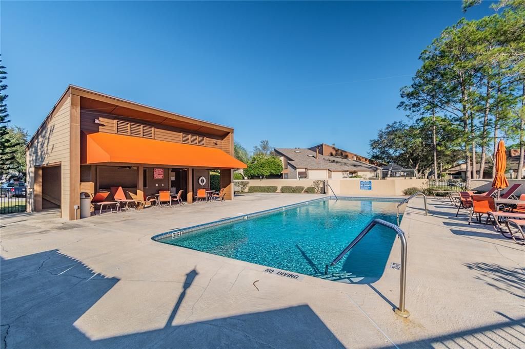 For Sale: $375,000 (3 beds, 3 baths, 1883 Square Feet)