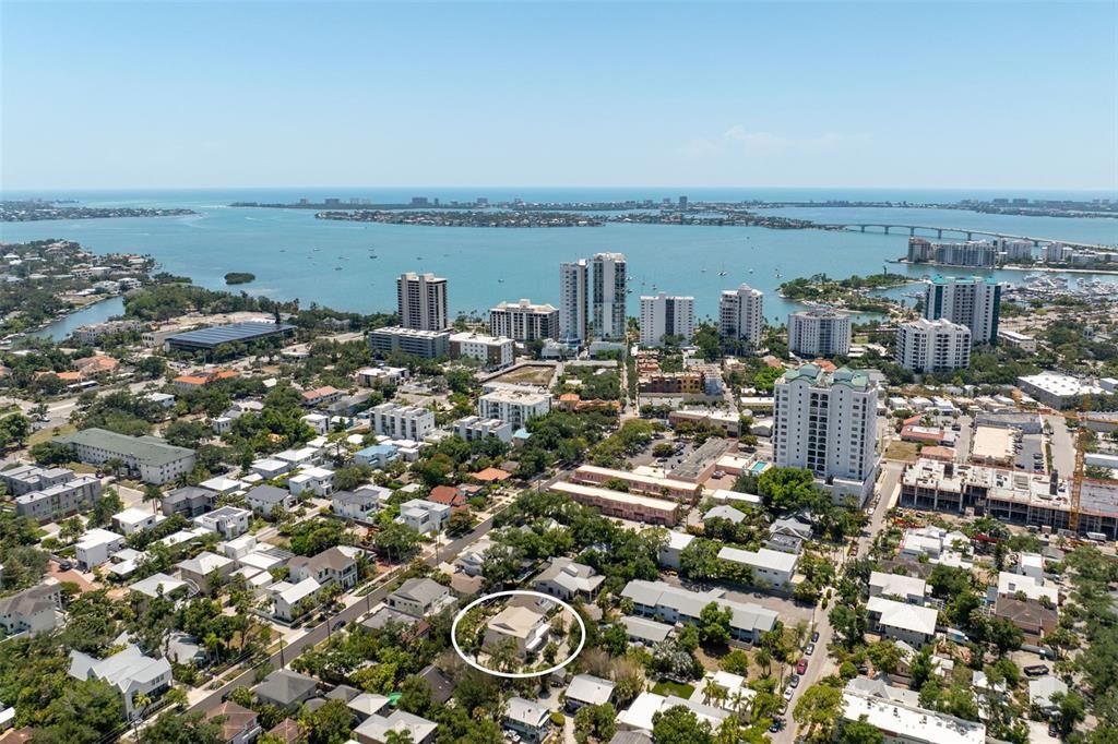 En Venta: $2,749,000 (5 camas, 4 baños, 3128 Pies cuadrados)