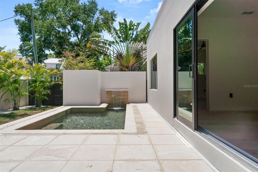 En Venta: $2,749,000 (5 camas, 4 baños, 3128 Pies cuadrados)