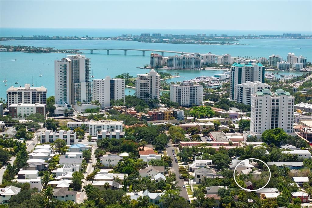 En Venta: $2,749,000 (5 camas, 4 baños, 3128 Pies cuadrados)