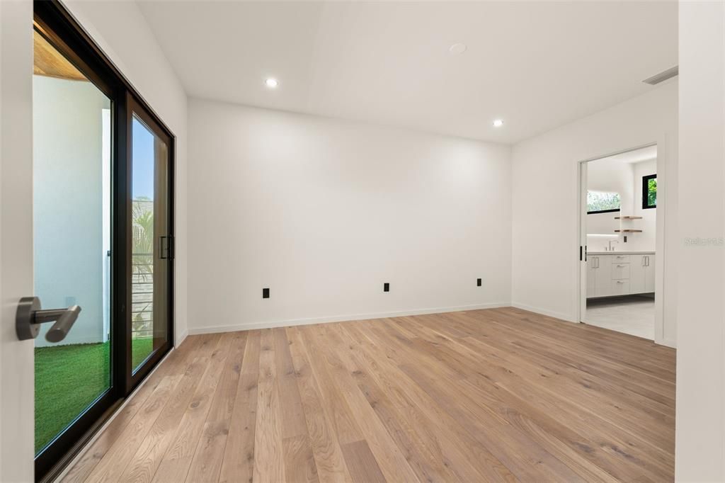 En Venta: $2,749,000 (5 camas, 4 baños, 3128 Pies cuadrados)