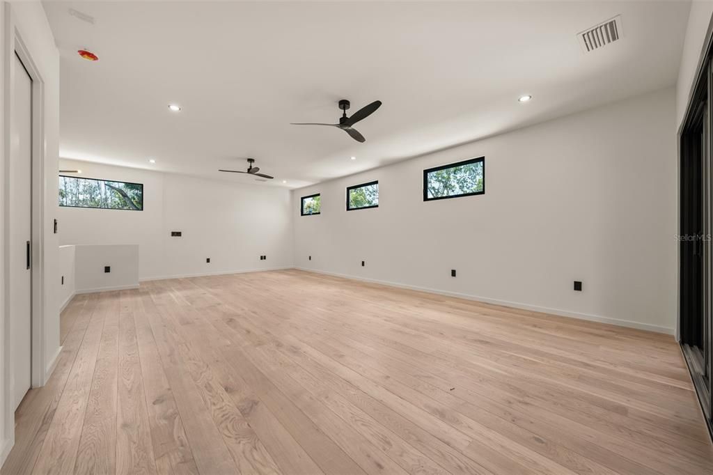 En Venta: $2,749,000 (5 camas, 4 baños, 3128 Pies cuadrados)