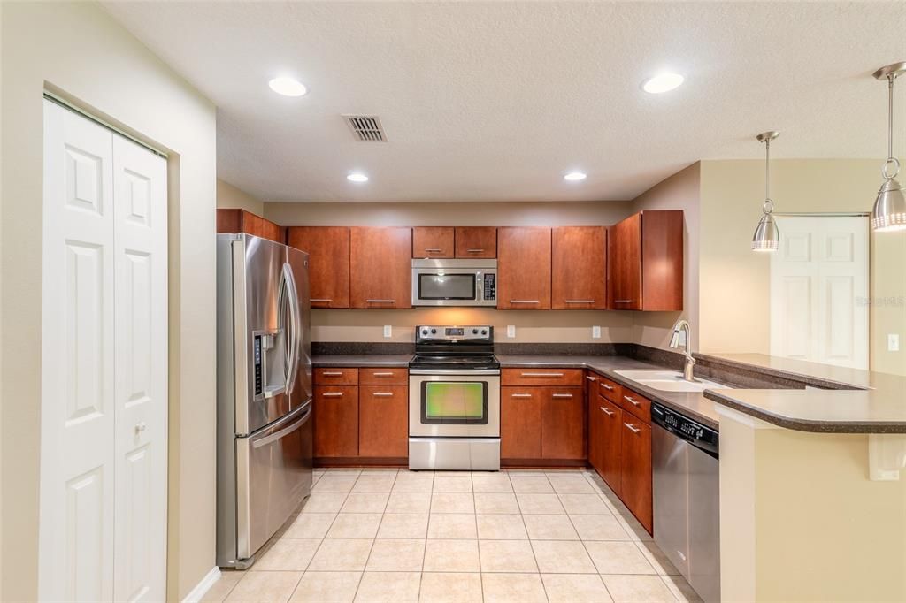 En Venta: $268,000 (3 camas, 2 baños, 1496 Pies cuadrados)