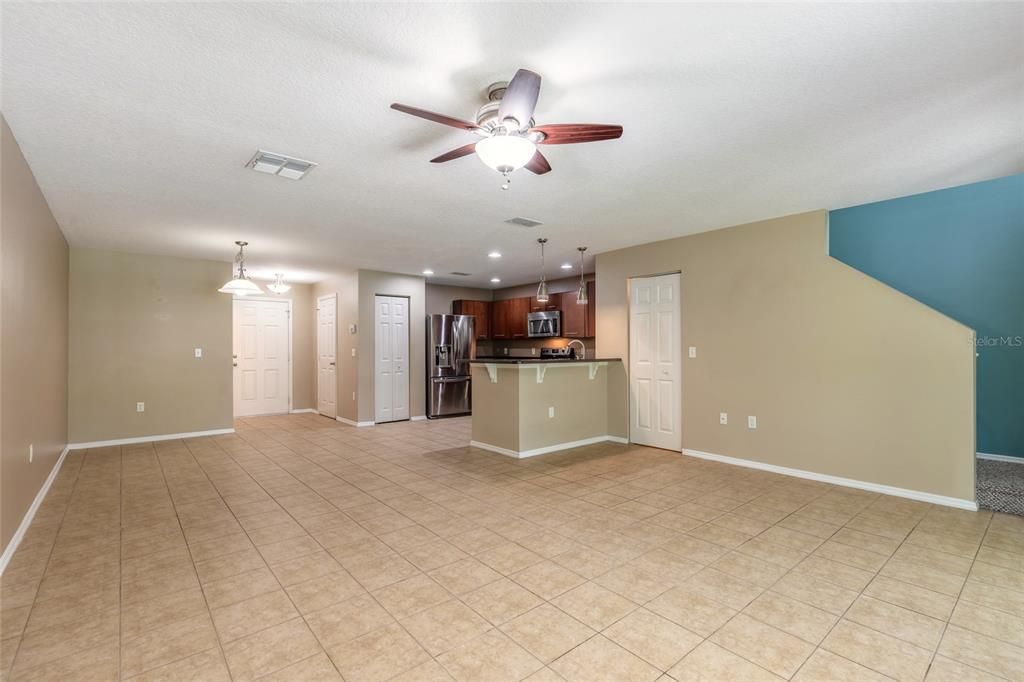 En Venta: $268,000 (3 camas, 2 baños, 1496 Pies cuadrados)